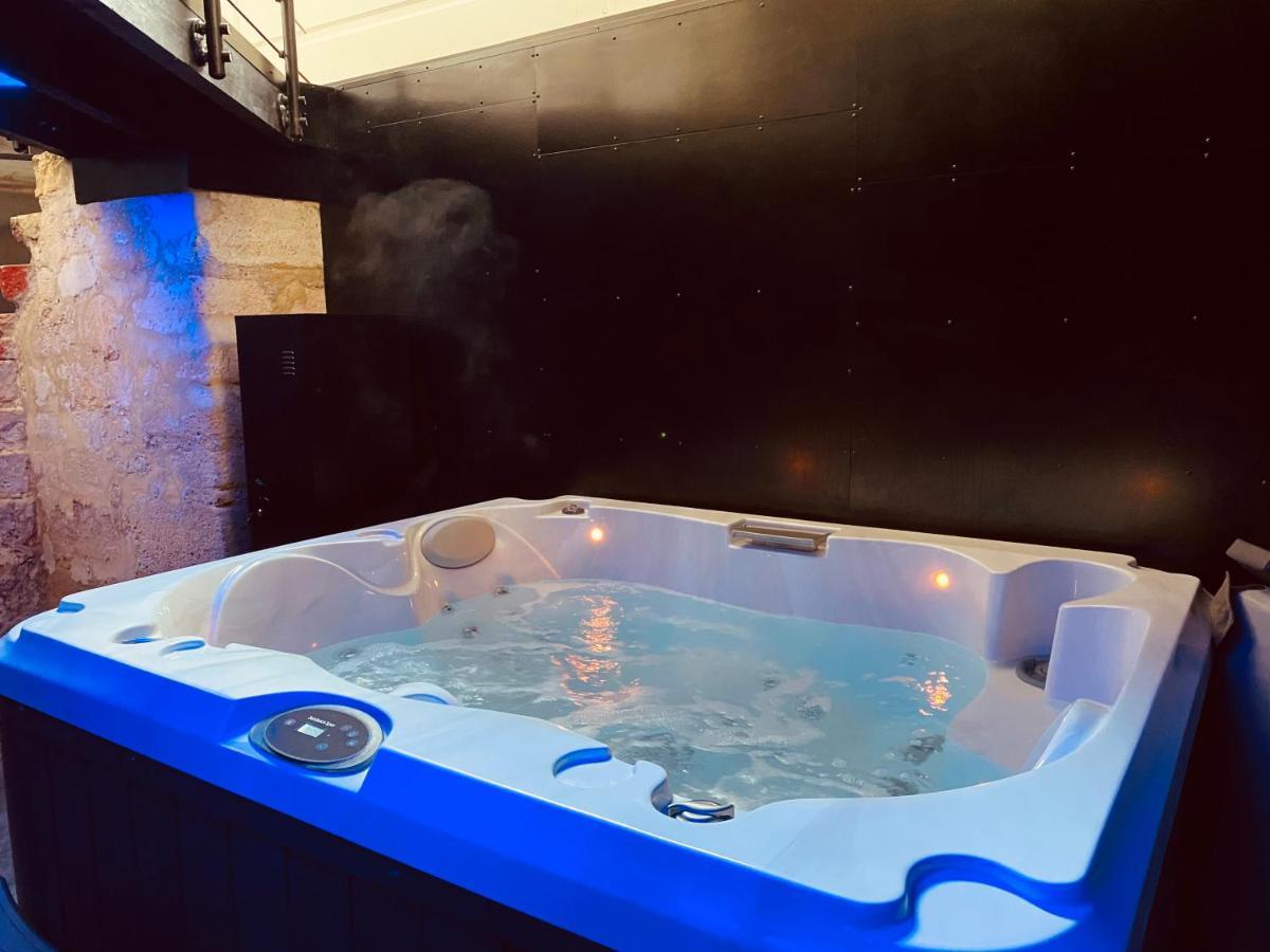 Mieuxqualhotel Jacuzzi Privatif La Retro Bordéus Exterior foto